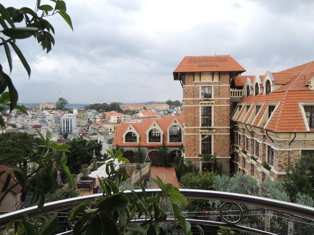 Hoang De Hotel Dalat Exteriör bild